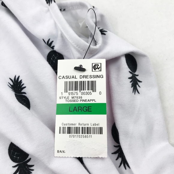 Material Girl Pineapple Romper - Picture 5 of 9